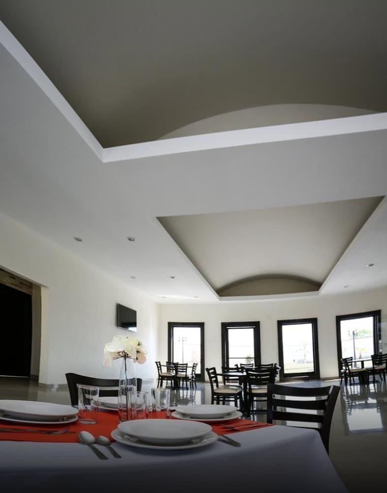 Hotel Victoria Inn San Juan del Río Εξωτερικό φωτογραφία